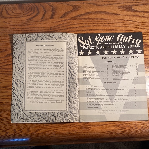 Vintage Sgt. Gene Autry Patriotic and Hillbilly Songs. Song and picture book. - Picture 2 of 9